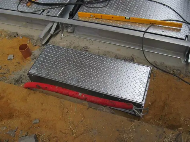 Hydraulisk drevet broklap